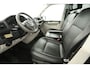 Volkswagen Transporter 2.0 TDI L2H1 | 62dKM | DC | 6 Zits | Airco | Trekhaak | Elektrpakket