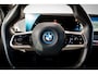 BMW iX xDrive40 Executive 77 kWh | Laser Light | Electrochromatisch dak | Luchtvering | Head-Up | Warmtepomp | Leder | 22 inch LMV