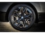 BMW iX xDrive40 Executive 77 kWh | Laser Light | Electrochromatisch dak | Luchtvering | Head-Up | Warmtepomp | Leder | 22 inch LMV