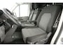Volkswagen Crafter 35 2.0 TDI 177PK L3H2 | 3500kg Trekgew. | Trekhaak | Airco | 3 Zits | Cruise