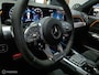 Mercedes-Benz GLB AMG 35 4MATIC 7 PERSOONS HEAD UP WIDESCREEN ELEKTRISCHE STOELEN ALCANTARA STUUR