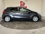 Kia Rio 1.2 CVVT DynamicLine, 1e eigenaar, Volledig dealer onderhouden, Airco, Cruise, Navigatie, Blue tooth, Isofix, Prijs incl. apk, beurt en 3 maanden garantie