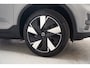 Volvo XC40 Single Motor Extened Range Core 82 kWh { Navi Trekhaak Climate PDC Cruise]