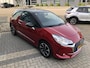 Citroën DS3 1.2 82PK SOCHIC : APPCARPL./NAVI/CLIMA/LED/ 2XPDC/LMV/MEDIA/BTA/P-GLAS/KUIPZETELS - 2 EIG./NL AUTO/KM=NAP
