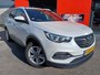 Opel Grandland X 1.2 Turbo Business +