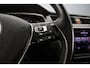 Volkswagen Tiguan Highline Business R 1.5 TSI 150pk DSG Automaat Panoramadak, Adaptive cruise control, Achteruitrijcamera, Verwarmde voorruit, Elektrische achterklep