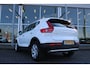 Volvo XC40 T2 Automaat Momentum | Org. NL auto | Lichtmetalen velgen |  Lage KM stand | Apple carplay/ Android auto |