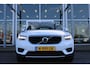 Volvo XC40 T2 Automaat Momentum | Org. NL auto | Lichtmetalen velgen |  Lage KM stand | Apple carplay/ Android auto |