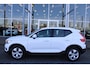 Volvo XC40 T2 Automaat Momentum | Org. NL auto | Lichtmetalen velgen |  Lage KM stand | Apple carplay/ Android auto |