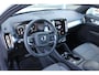 Volvo XC40 T2 Automaat Momentum | Org. NL auto | Lichtmetalen velgen |  Lage KM stand | Apple carplay/ Android auto |