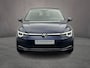 Volkswagen Golf Style 1.5 TSI 130pk Panoramadak, Adaptive cruise control, Achteruitrijcamera, Navigatie, LED koplampen, Parkeersensoren, App connect