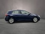 Volkswagen Golf Style 1.5 TSI 130pk Panoramadak, Adaptive cruise control, Achteruitrijcamera, Navigatie, LED koplampen, Parkeersensoren, App connect