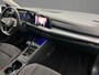 Volkswagen Golf Style 1.5 TSI 130pk Panoramadak, Adaptive cruise control, Achteruitrijcamera, Navigatie, LED koplampen, Parkeersensoren, App connect