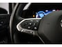 Volkswagen Golf Life 1.5 TSI 150pk Adaptive cruise control, Parkeersensoren, Navigatie, LED koplampen, Stuurwiel verwarmd, App connect, DAB, Radio, Airco, Bluetooth