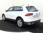 Volkswagen Tiguan 1.4 TSI eHybrid Elegance | SoH 92% | Trekhaak | Stoel- en stuurwielverwarming | Digital cockpit Pro | Navigatie | Adaptieve cruise control | LED matrix verlichting | CarPlay |