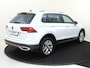 Volkswagen Tiguan 1.4 TSI eHybrid Elegance | SoH 92% | Trekhaak | Stoel- en stuurwielverwarming | Digital cockpit Pro | Navigatie | Adaptieve cruise control | LED matrix verlichting | CarPlay |