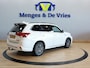 Mitsubishi Outlander 2.4 PHEV S-Edition Airco ECC | Panorama | Trekhaak | Adaptive Cruise | Keyless | Leder | Stuur \ Stoelverwarming | Isofix | NAP