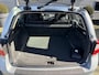 Volvo V70 1.6 T4 R-Edition | Navigatie | Lederen Bekleding | Xenon | Lichtmetalen Velgen | Parkeersensoren |