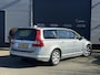 Volvo V70 1.6 T4 R-Edition | Navigatie | Lederen Bekleding | Xenon | Lichtmetalen Velgen | Parkeersensoren |