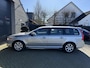 Volvo V70 1.6 T4 R-Edition | Navigatie | Lederen Bekleding | Xenon | Lichtmetalen Velgen | Parkeersensoren |