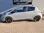 Toyota Yaris 1.5 Hybrid GR-Sport!! Hybride Automaat | Unieke uitvoering!! | Camera | Cruise | LM Velgen | Privacy glas | Keyless | RIJKLAARPRIJS INCL 12 MAANDEN GARANTIE EN BEURT