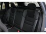 Volvo V60 T6 Plug-in hybrid AWD Ultra Dark | Panoramadak | Verwarmbare voorstoelen, achterbank en stuurwiel | Head-up display | 360 graden camera | Premium audio by Harman Kardon | Adaptieve cruise control |