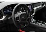 Volvo V60 T6 Plug-in hybrid AWD Ultra Dark | Panoramadak | Verwarmbare voorstoelen, achterbank en stuurwiel | Head-up display | 360 graden camera | Premium audio by Harman Kardon | Adaptieve cruise control |