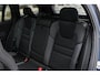 Volvo V60 T6 Plug-in hybrid AWD Ultra Dark | Panoramadak | Verwarmbare voorstoelen, achterbank en stuurwiel | Head-up display | 360 graden camera | Premium audio by Harman Kardon | Adaptieve cruise control |