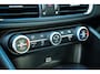 Alfa Romeo Giulia 2.0 Turbo Q4 Veloce | Navigatie | Camera | Leder | Sportstoelen| Winter Pack |