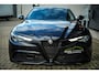 Alfa Romeo Giulia 2.0 Turbo Q4 Veloce | Navigatie | Camera | Leder | Sportstoelen| Winter Pack |