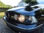 BMW 5-Serie Touring 520i Executive Ecc Schuifkanteldak Xenon Stoelverwarming Pdc LM Velgen ***Youngtimer***Apk t/m 10-9-2026***