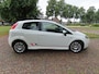 Fiat Punto Grande 1.4 NeroBianco Airco Cruiseontrol Lm Velgen***Apk t/m 30-9-2026***