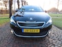 Peugeot 308 SW 1.2 PureTech Blue Lease Premium Massage stoelen Stoelverwarming Leer Panoramadak Carplay Parkassist Achteruitrijcamera Pdc Lm Velgen Trekhaak