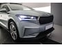 Skoda Enyaq iV 60 Business Edition Plus 180pk Automaat Panoramadak, Adaptive cruise control, Achteruitrijcamera, LED matrix koplampen, Stoelverwarming, Elektrische achterklep