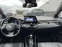 Toyota C-HR 1.8 Hybrid First Edition Automaat Zeer mooie in Nederland geleverde C-HR incl: Trekhaak, LM velgen, JBL, Cruise Control, Climate control, Dodehoek detectie, Full Map Navigatie