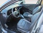 Kia Niro EV ExecutiveLine 64.8 kWh | Elektrisch verstelbare stoelen incl. geheugenfunctie | Harman/Kardon premium geluidsinstallatie | Stoelventilatie | Glazen schuif-/kanteldak | Stoel- en stuurverwarming | Elektrisch bedienbare achterklep | Parkeersensoren voor- en achter | Achteruitrijcamera | Head up display