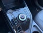Kia Niro EV ExecutiveLine 64.8 kWh | Elektrisch verstelbare stoelen incl. geheugenfunctie | Harman/Kardon premium geluidsinstallatie | Stoelventilatie | Glazen schuif-/kanteldak | Stoel- en stuurverwarming | Elektrisch bedienbare achterklep | Parkeersensoren voor- en achter | Achteruitrijcamera | Head up display