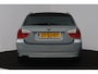 BMW 3-Serie Touring 330xi High Executive (PANORAMADAK, TREKHAAK, PARKEERSENSOREN, AUTOMAAT)