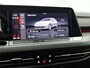 Volkswagen Golf 1.5 eTSI R-Line Business 150 PK | R-Line | Automaat | Panoramadak | Stoelverwarming | App Connect | Adaptive Cruise Control | Navigatie |