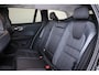 Volvo V60 T6 Recharge AWD Core Bright - IntelliSafe Assist & Surround - 360º Camera - Harman/Kardon audio - Adaptieve LED koplampen - Verwarmde voorstoelen, stuur & achterbank - Parkeersensoren voor & achter - Extra getint glas - 18' LMV