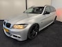 BMW 3-Serie Touring 320d 2010 M-pakket AUTOMAAT/XENON/CLIMA/STOELVERW/PDC/NAVI/