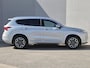 Hyundai Santa Fe 1.6 T-GDI PHEV Plug-in Premium Plus Sky Automaat / Apple Carplay Android Auto / HUD / Trekgewicht 1350 kg / Glazen schuif- en kanteldak / Elektrische achterklep / Rondomzicht camera / Adaptief CC /