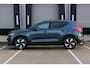 Volvo EX40 Single Motor Extended Range Business Ed. 82 kWh | Verwarmbare voorstoelen+stuurwiel | Premium audio by Harman Kardon | Apple carplay/Android auto | Warmtepomp | 19 inch lichtmetalen velgen