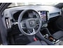 Volvo C40 Single Motor Plus 69 kWh | Camera | Draadloze telefoonlader | Extra getint glas | All-Season banden