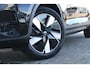 Volvo C40 Single Motor Plus 69 kWh | Camera | Draadloze telefoonlader | Extra getint glas | All-Season banden