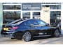 BMW 3-Serie 320i High Executive Edition | M Sport Pakket | Adaptieve Cruise | Stoel en Stuurverwarming | PDC voor en achter | Harman Kardon