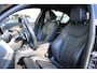 BMW 3-Serie 320i High Executive Edition | M Sport Pakket | Adaptieve Cruise | Stoel en Stuurverwarming | PDC voor en achter | Harman Kardon