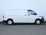Volkswagen Transporter 2.0 TDI 110 pk L2H1 28 Comfortline | Airco | Cruise control | Navigatie via App connect | Bijrijdersbank | PDC | Trekhaak | RVS Sidebars | Betimmering |