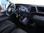 Volkswagen Transporter 2.0 TDI 110 pk L2H1 28 Comfortline | Airco | Cruise control | Navigatie via App connect | Bijrijdersbank | PDC | Trekhaak | RVS Sidebars | Betimmering |