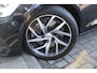 Volvo V60 T5 Automaat Momentum | Trekhaak | Parkeer sensoren | Leder stoelen | Bluetooth | Lichtmetaal |